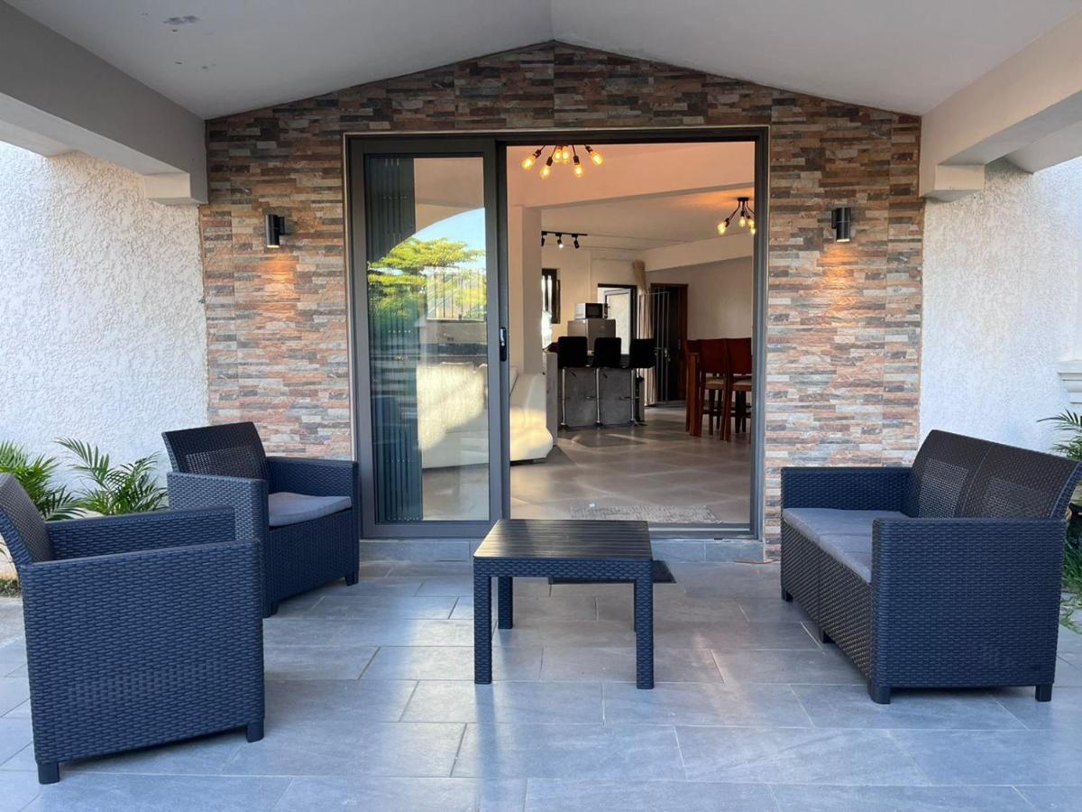Seasons Break Apartment Pereybere بيريبير المظهر الخارجي الصورة
